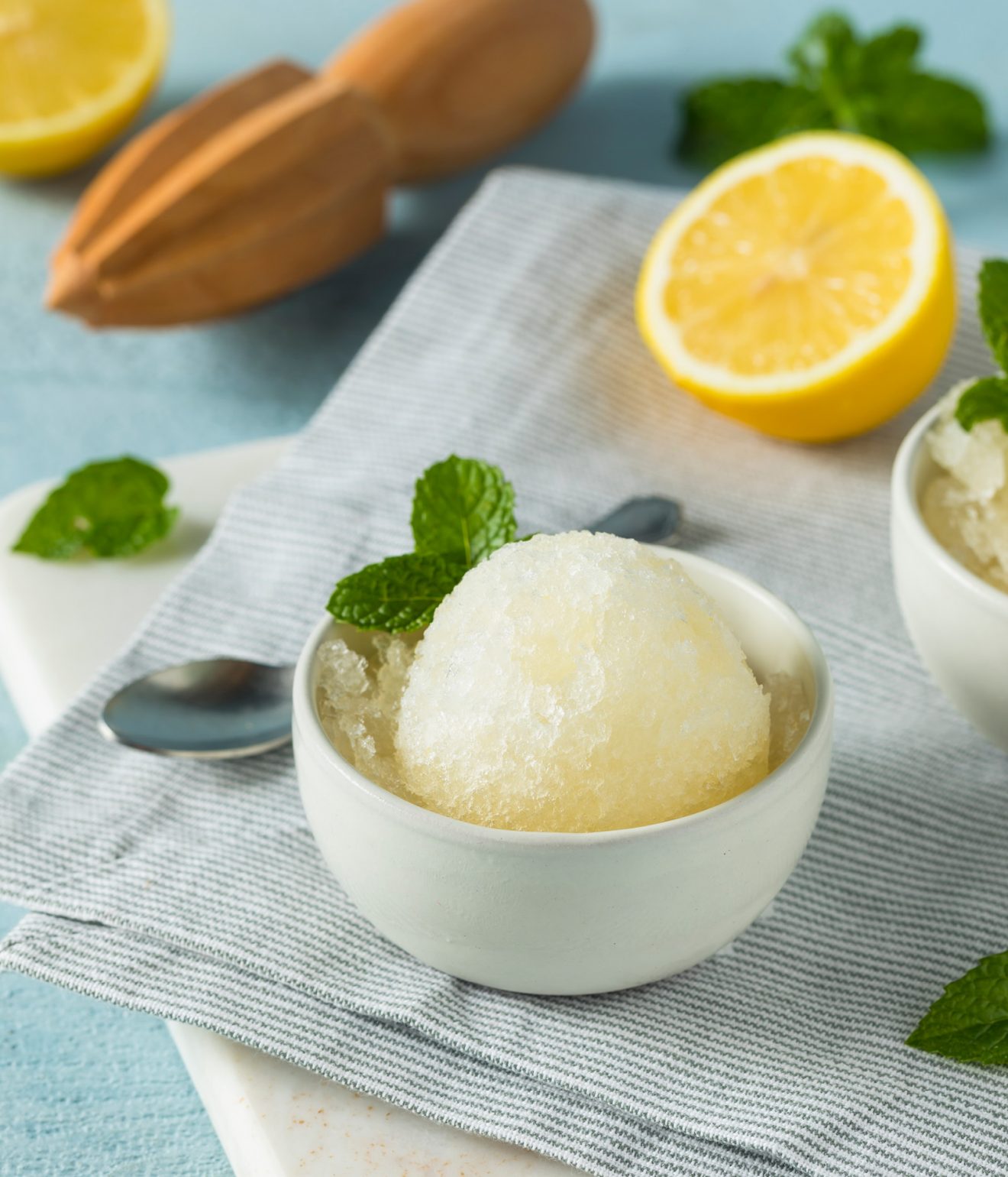 Sorbetto al Limone: Zitronensorbet-Rezept für den Sommer - adorano